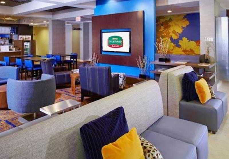 Hotel Courtyard Columbus Airport Esterno foto