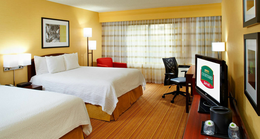 Hotel Courtyard Columbus Airport Esterno foto