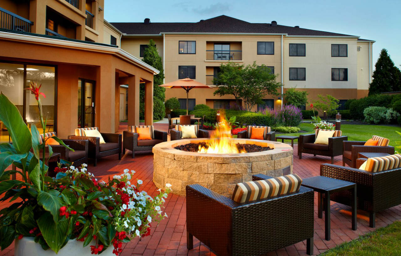 Hotel Courtyard Columbus Airport Esterno foto